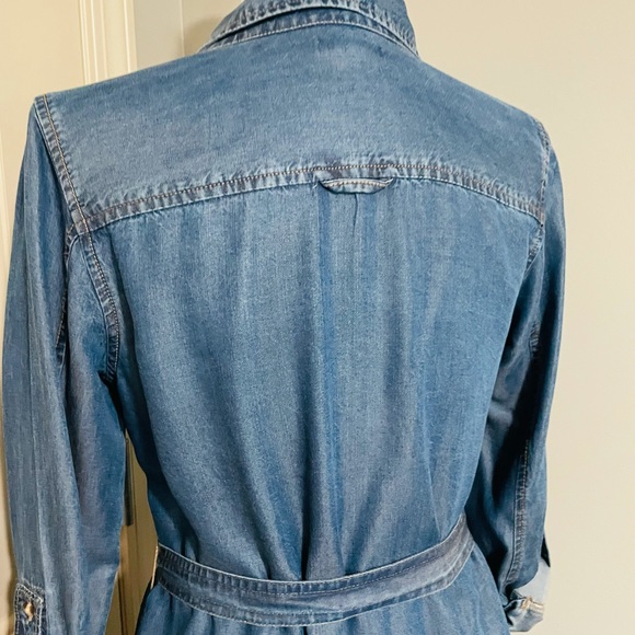 GAP soft denim long sleeve dress with belt - Picture 7 of 8